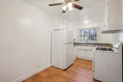 Floor plan for 1 bed, 1 bath
